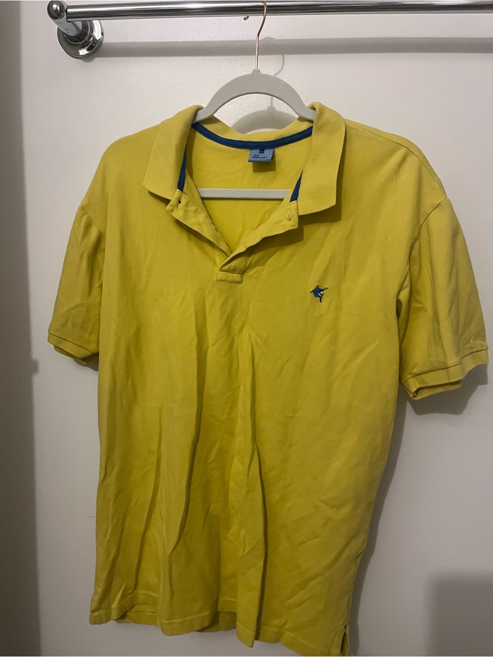 Men's Yellow Short-Sleeve Polo with Subtle Chest Emblem